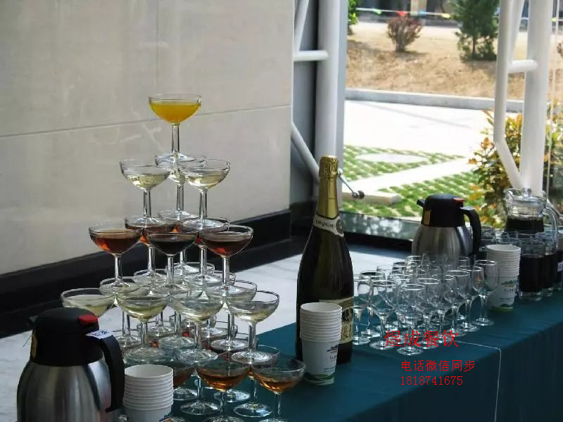 煜成出品小龍蝦盛宴,螃蟹宴,鮑魚圖片