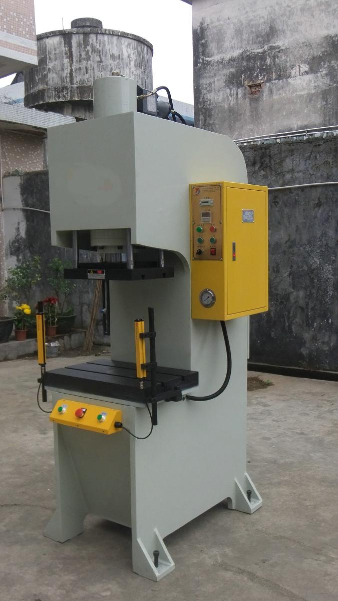 新品》單柱油壓機(jī)，單柱油壓機(jī)廠家圖片
