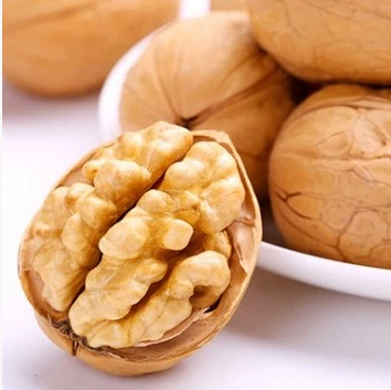 新疆阿克蘇薄皮核桃廠家直銷   500g/袋包裝  2kg包郵