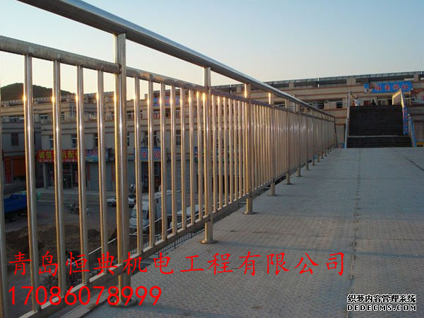 青島承接不銹鋼護(hù)欄圖片