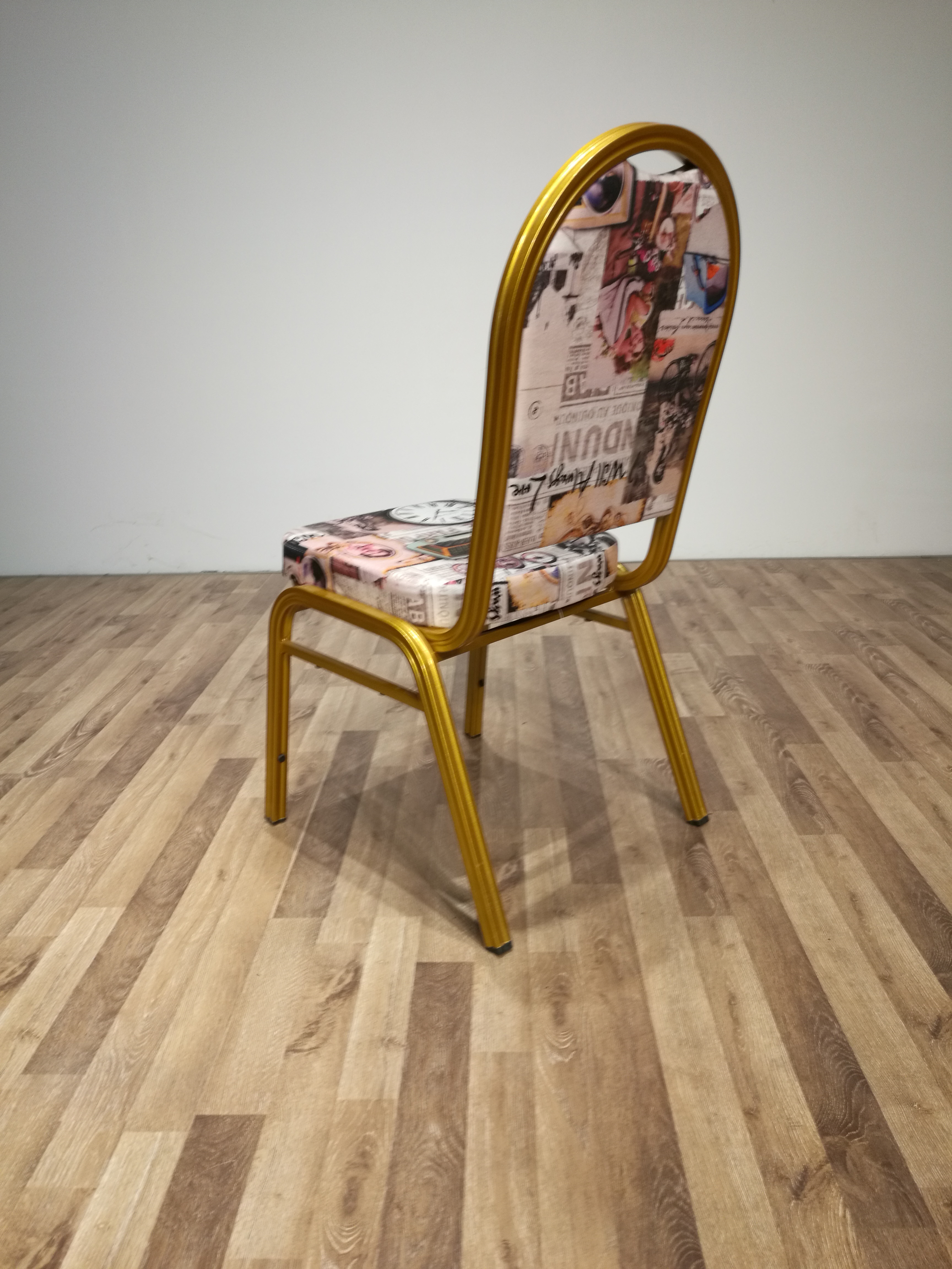 鐵藝椅子復(fù)古做舊椅歐式主題餐椅酒店椅美式餐椅美甲椅子個(gè)性椅子 主題餐椅批發(fā)