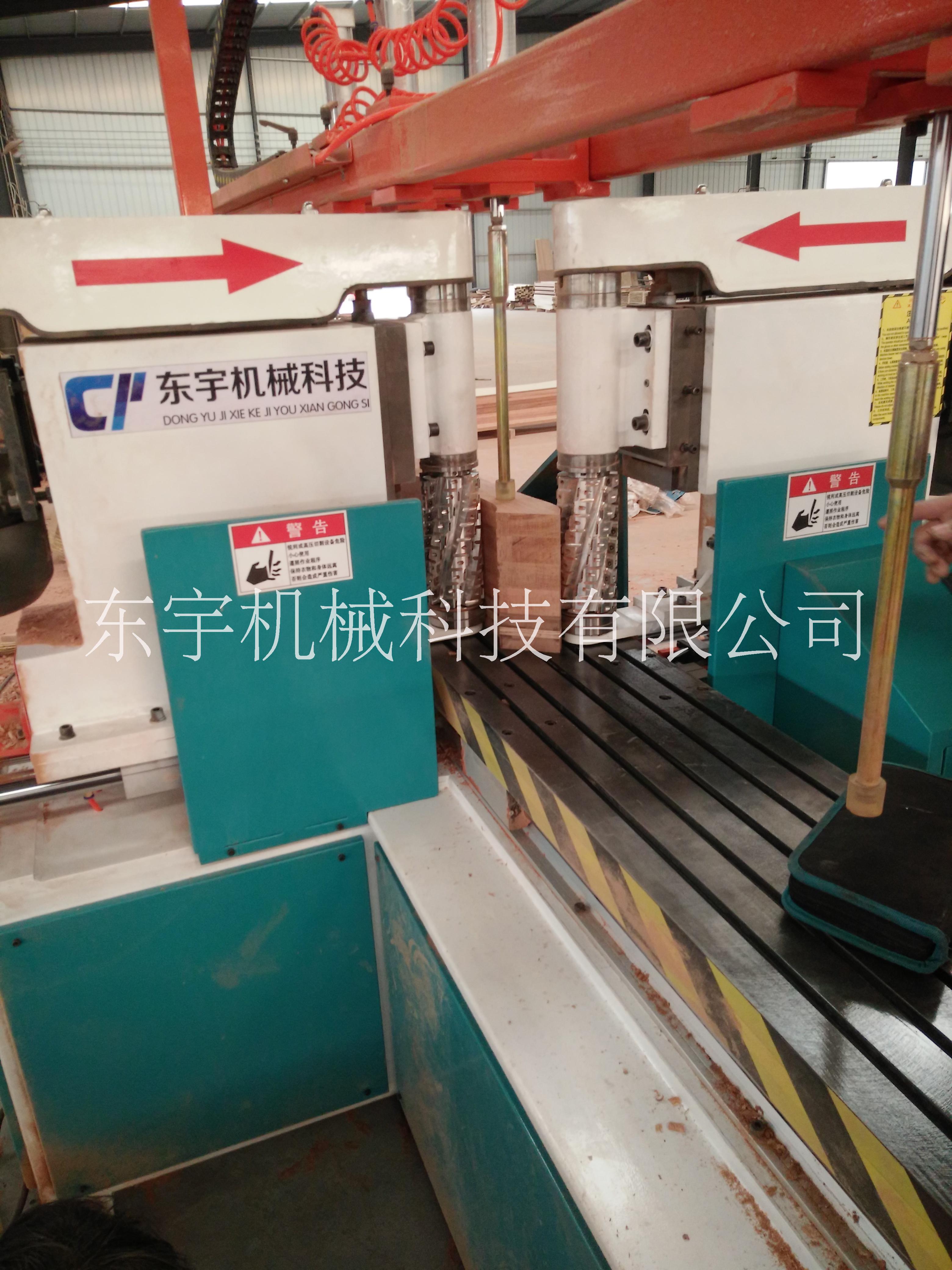數(shù)控銑床圖片/數(shù)控銑床樣板圖 (2)