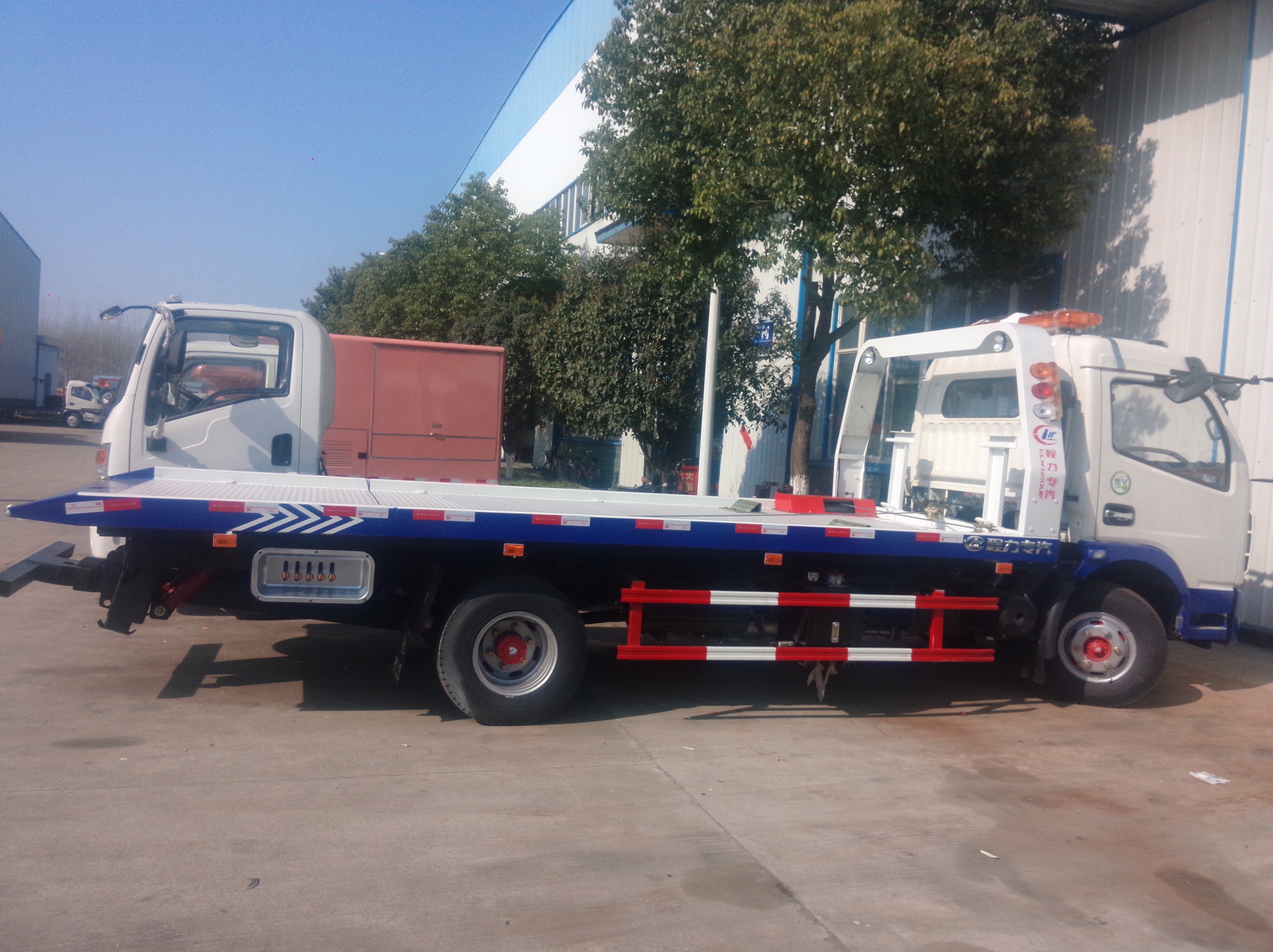 湖北程力清障車(chē)廠(chǎng)家直銷(xiāo)*惠