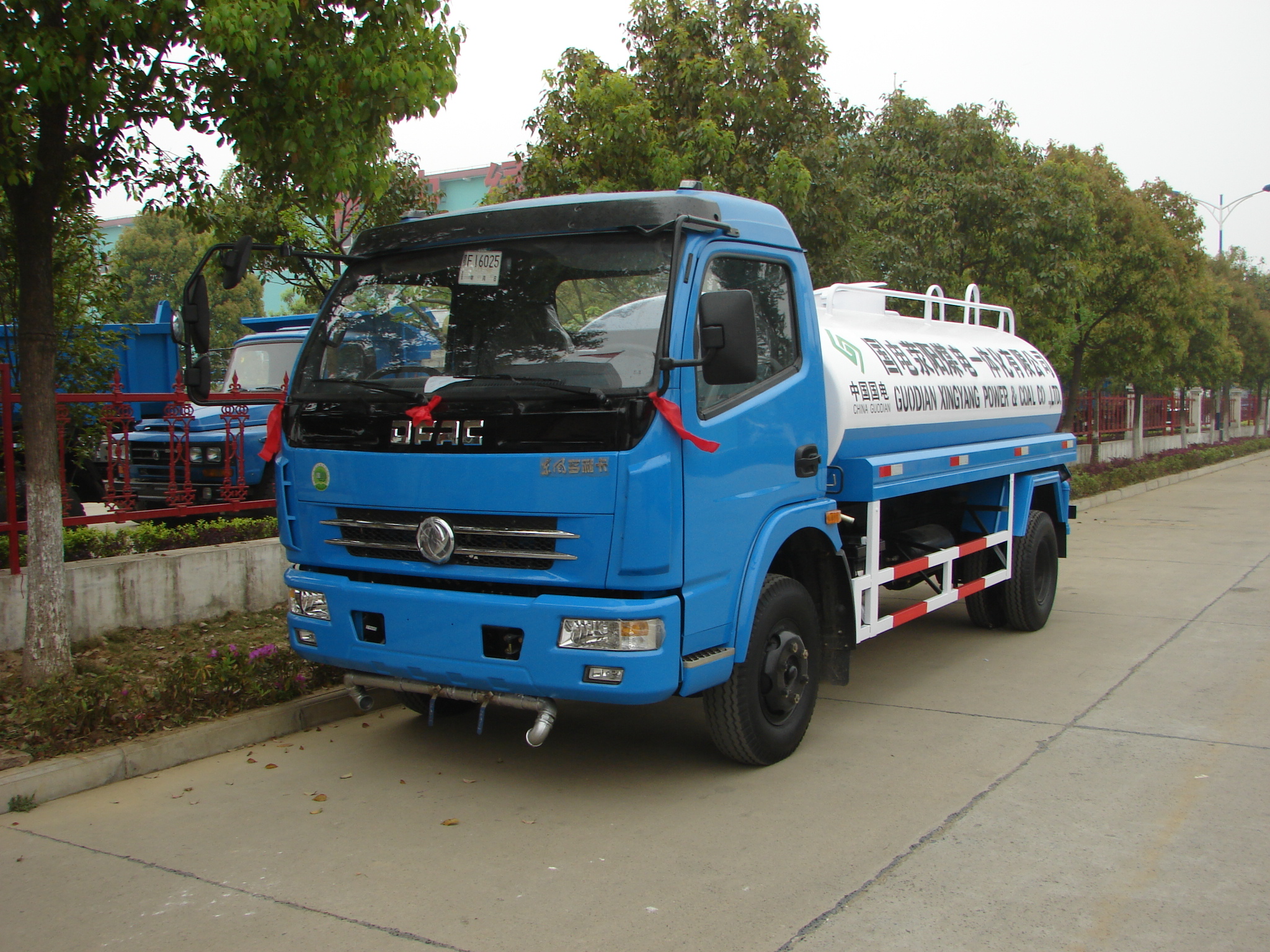 園林綠化灑水車圖片/園林綠化灑水車樣板圖 (2)