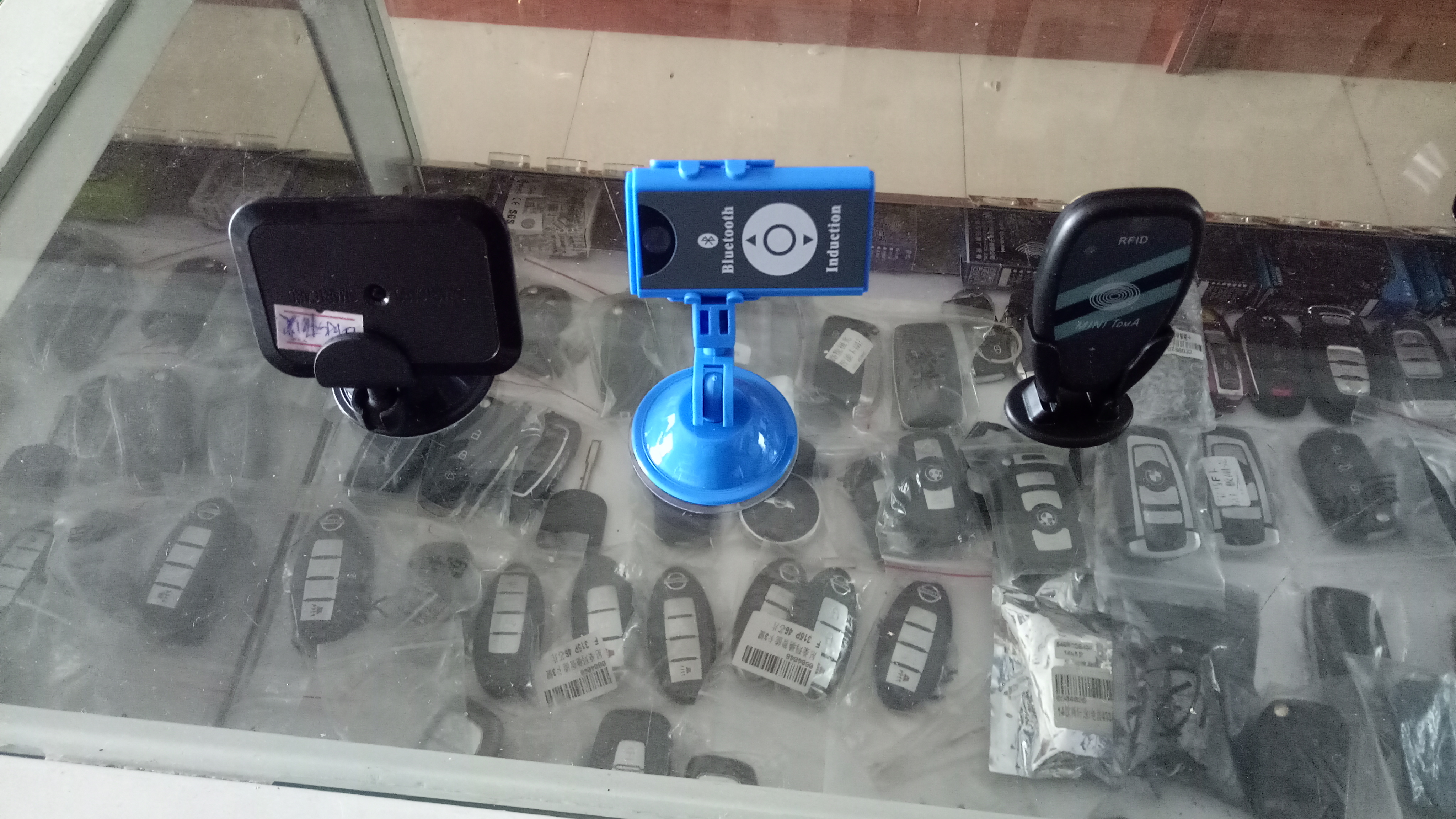 配藍牙卡 配藍牙卡，小區(qū)汽車進出門卡 配藍牙卡3333131