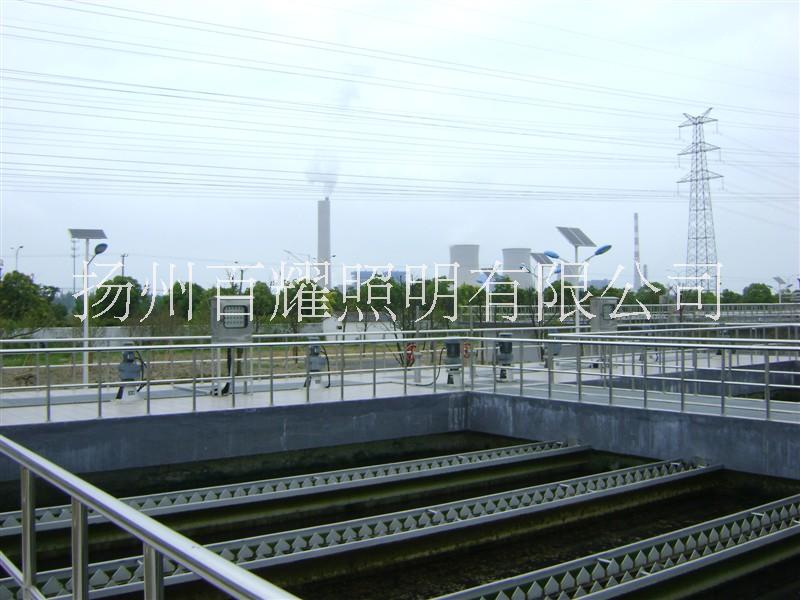百耀照明太倉污水處理廠太陽能路燈圖片