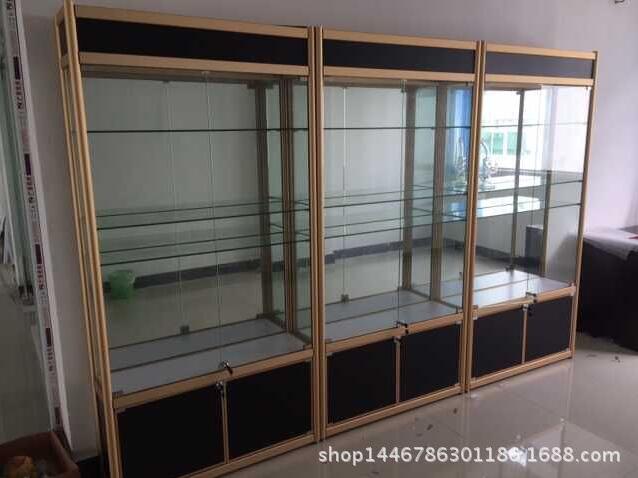 產(chǎn)品展示柜圖片