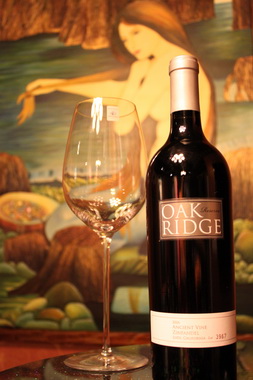 美國豪客莊園古藤仙粉黛珍藏葡萄酒圖片/美國豪客莊園古藤仙粉黛珍藏葡萄酒樣板圖 (4)