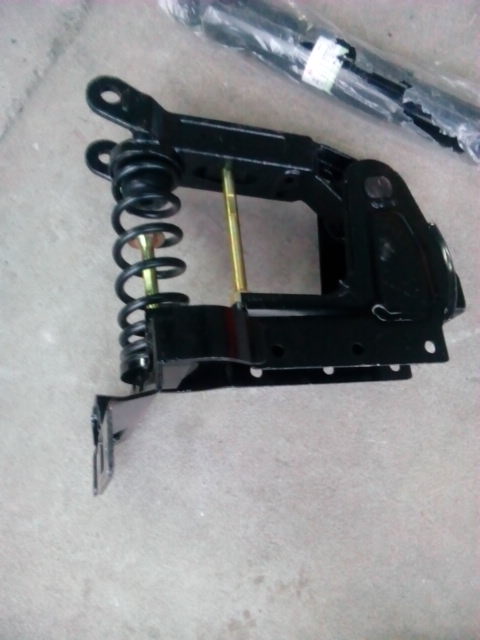 駕駛室減震器廠家價格圖片/駕駛室減震器廠家價格樣板圖 (3)