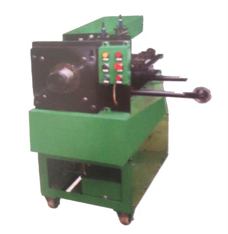 自動(dòng)線圈及楔片鉗入機(jī)DLM-5