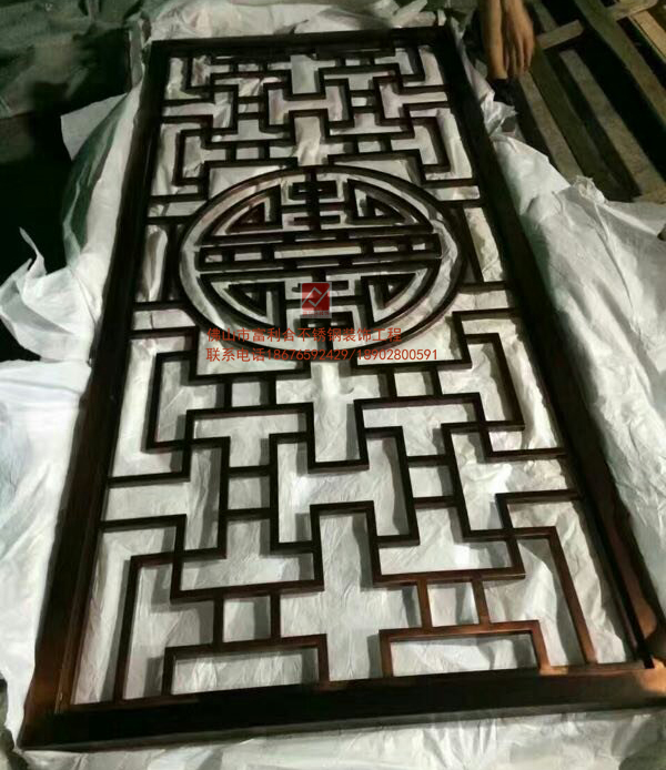 鏤空雕花屏風(fēng)圖片/鏤空雕花屏風(fēng)樣板圖 (3)