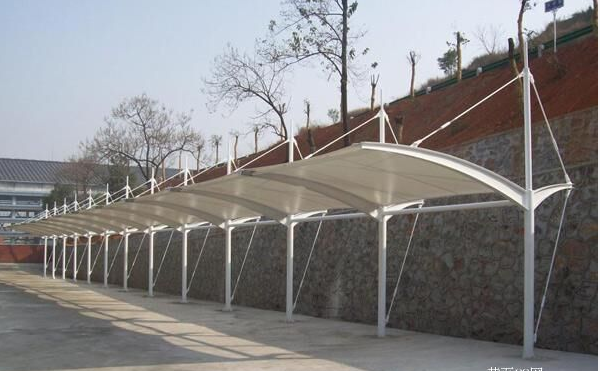 寧波膜結(jié)構(gòu)停車蓬圖片