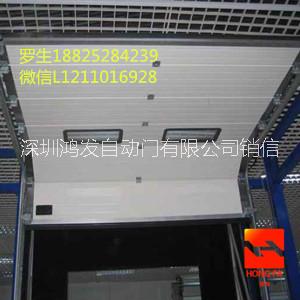 卸貨平臺提升門 工廠車間工業(yè)滑升圖片