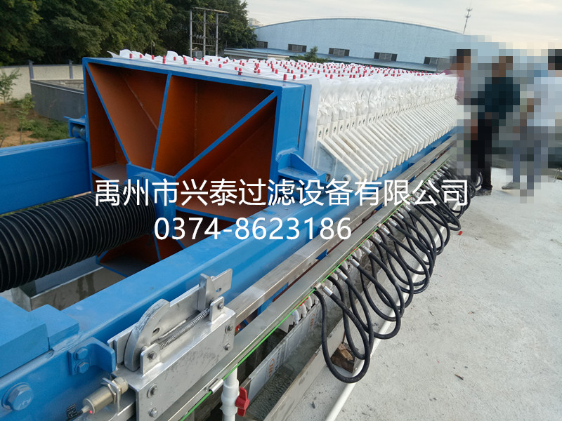 全自動(dòng)隔膜壓濾機(jī)圖片/全自動(dòng)隔膜壓濾機(jī)樣板圖 (4)