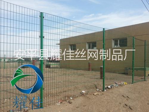 雙邊護欄網(wǎng)圖片/雙邊護欄網(wǎng)樣板圖 (3)