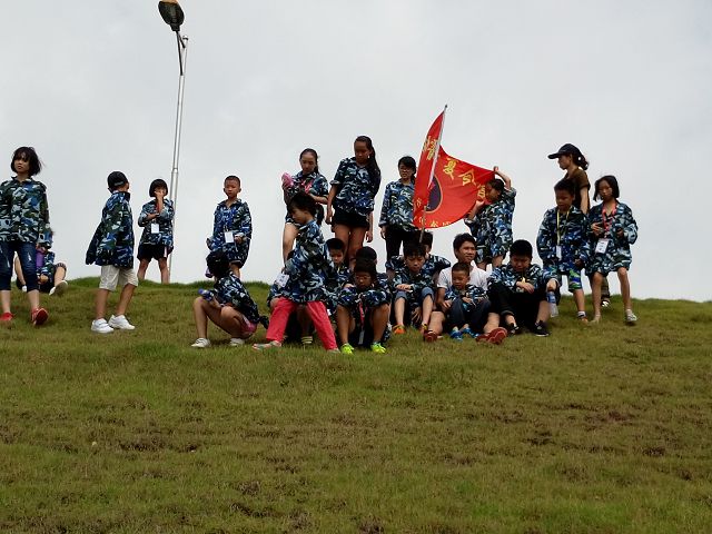 廣州軍事夏令營培訓(xùn)機(jī)構(gòu)圖片