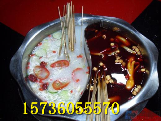 旋轉(zhuǎn)小火鍋培訓 小火鍋店加盟0費用 飲品奶茶哪家好