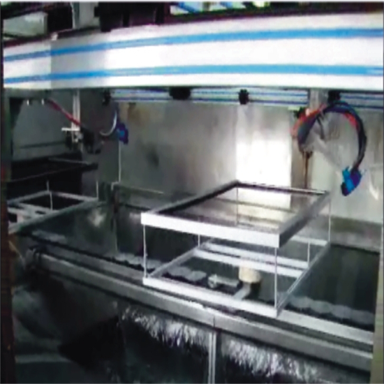 標(biāo)準(zhǔn)五軸往復(fù)機(jī)多盤多功能自動化圖片