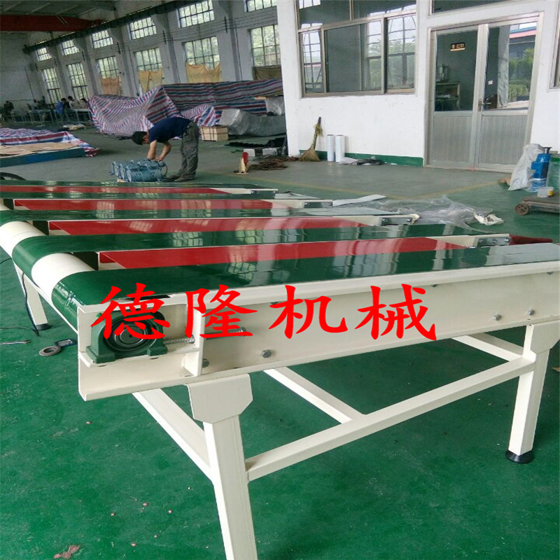 廠家供應(yīng)耐高溫皮帶輸送機圖片