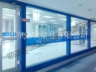 服務(wù)器為什么要托管 多線 專業(yè)圖片