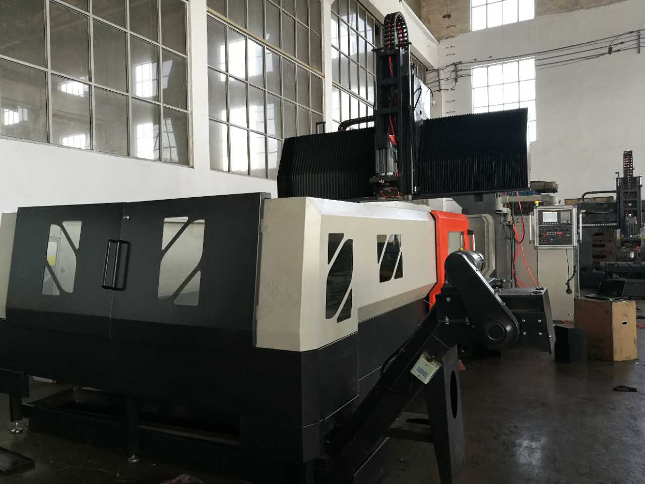 大型數(shù)控龍門(mén)銑床圖片/大型數(shù)控龍門(mén)銑床樣板圖 (4)