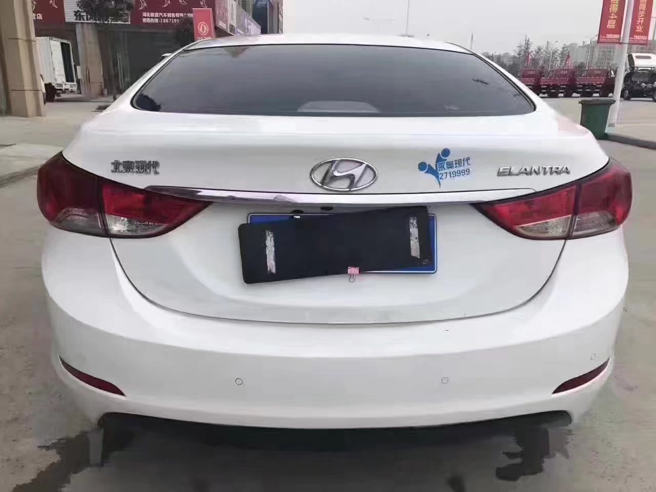現(xiàn)代朗動(dòng)二手車(chē)報(bào)價(jià)圖片/現(xiàn)代朗動(dòng)二手車(chē)報(bào)價(jià)樣板圖 (2)