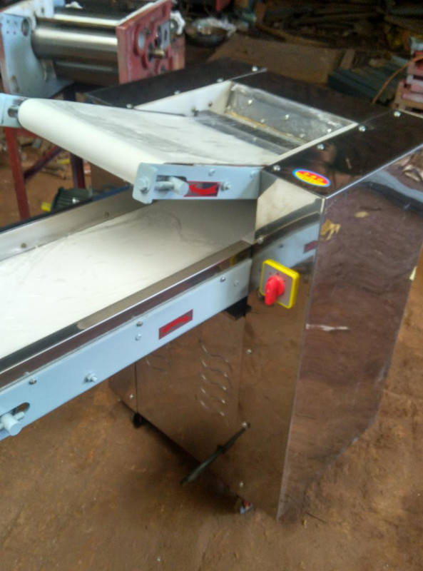 500全自動(dòng)揉面機(jī)圖片/500全自動(dòng)揉面機(jī)樣板圖 (4)