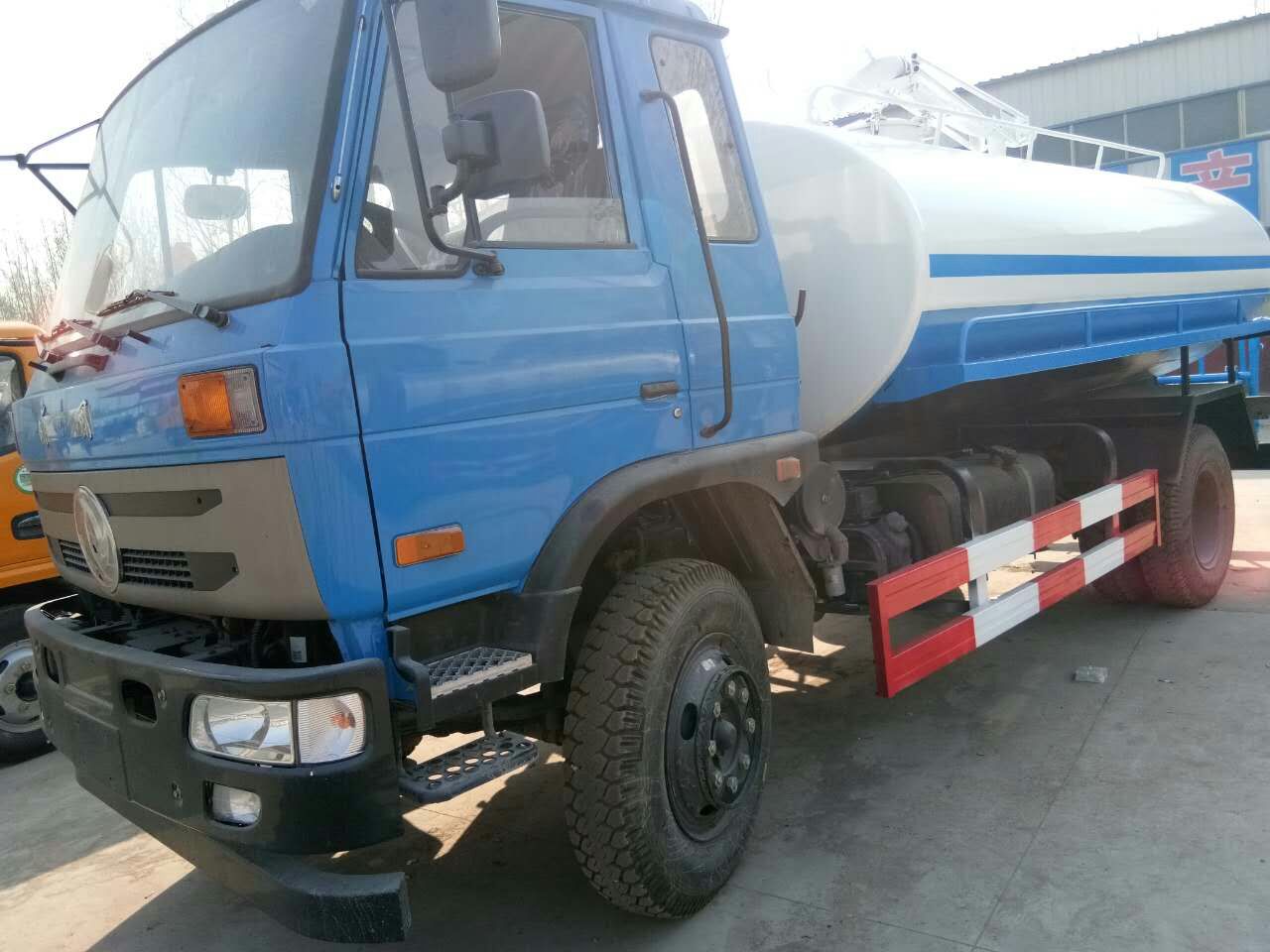 濟(jì)寧東風(fēng)145二手灑水車圖片