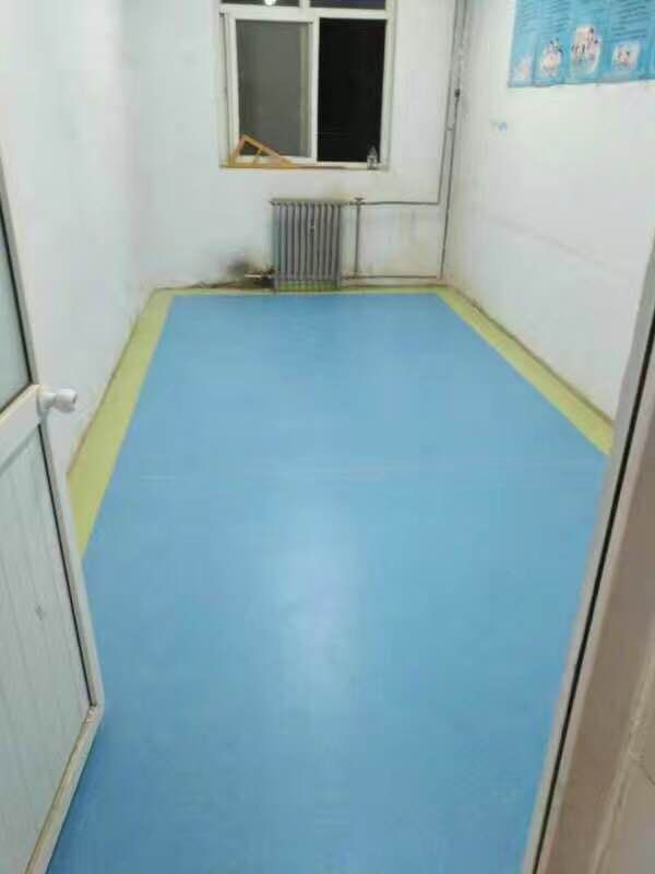 商用地板 醫(yī)用抗菌地膠 工裝地板圖片