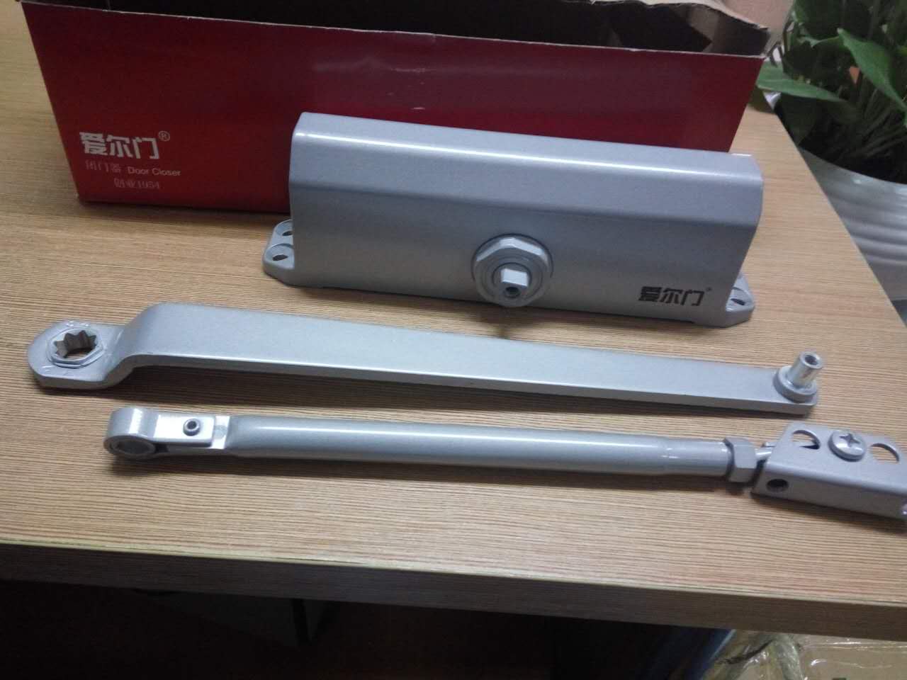 1000系列閉門器圖片/1000系列閉門器樣板圖 (4)