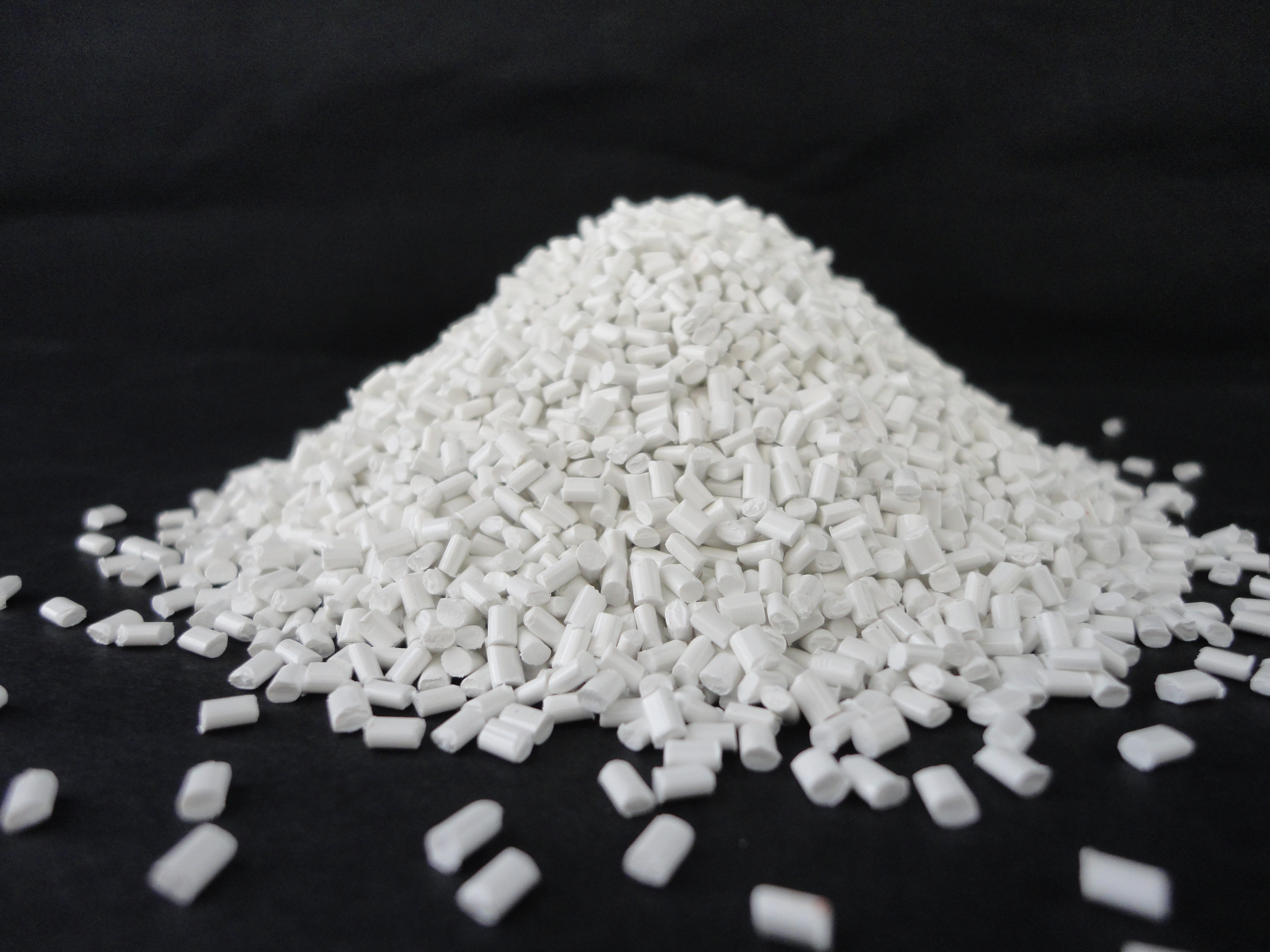 液化鈦PET/PP/PA母粒圖片/液化鈦PET/PP/PA母粒樣板圖 (3)