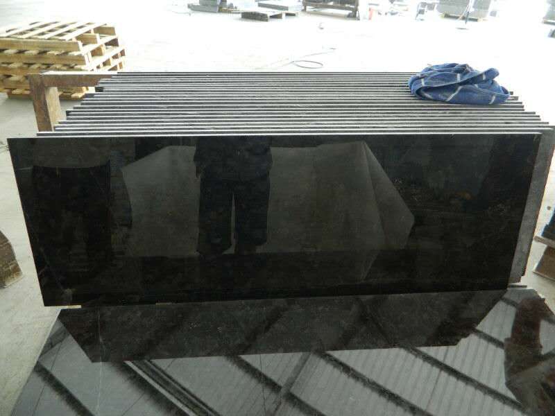 安哥拉棕花崗巖石材荒料大板規(guī)格板圖片