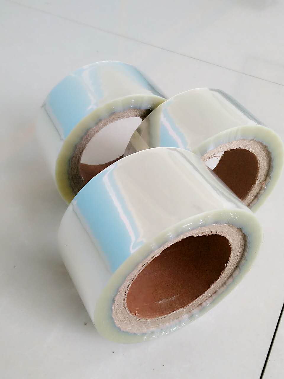 通風(fēng)管材料--雙復(fù)pet膜圖片