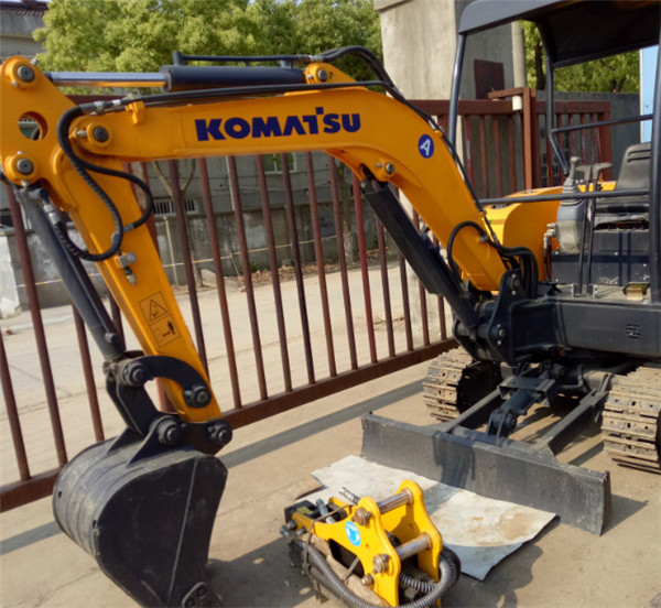 20挖掘機(jī)圖片/20挖掘機(jī)樣板圖 (2)