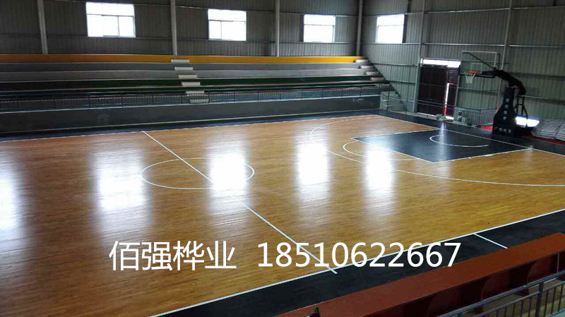 體育運(yùn)動木地板圖片