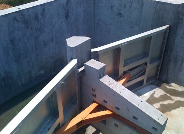 河北液壓翻板壩定制廠家圖片