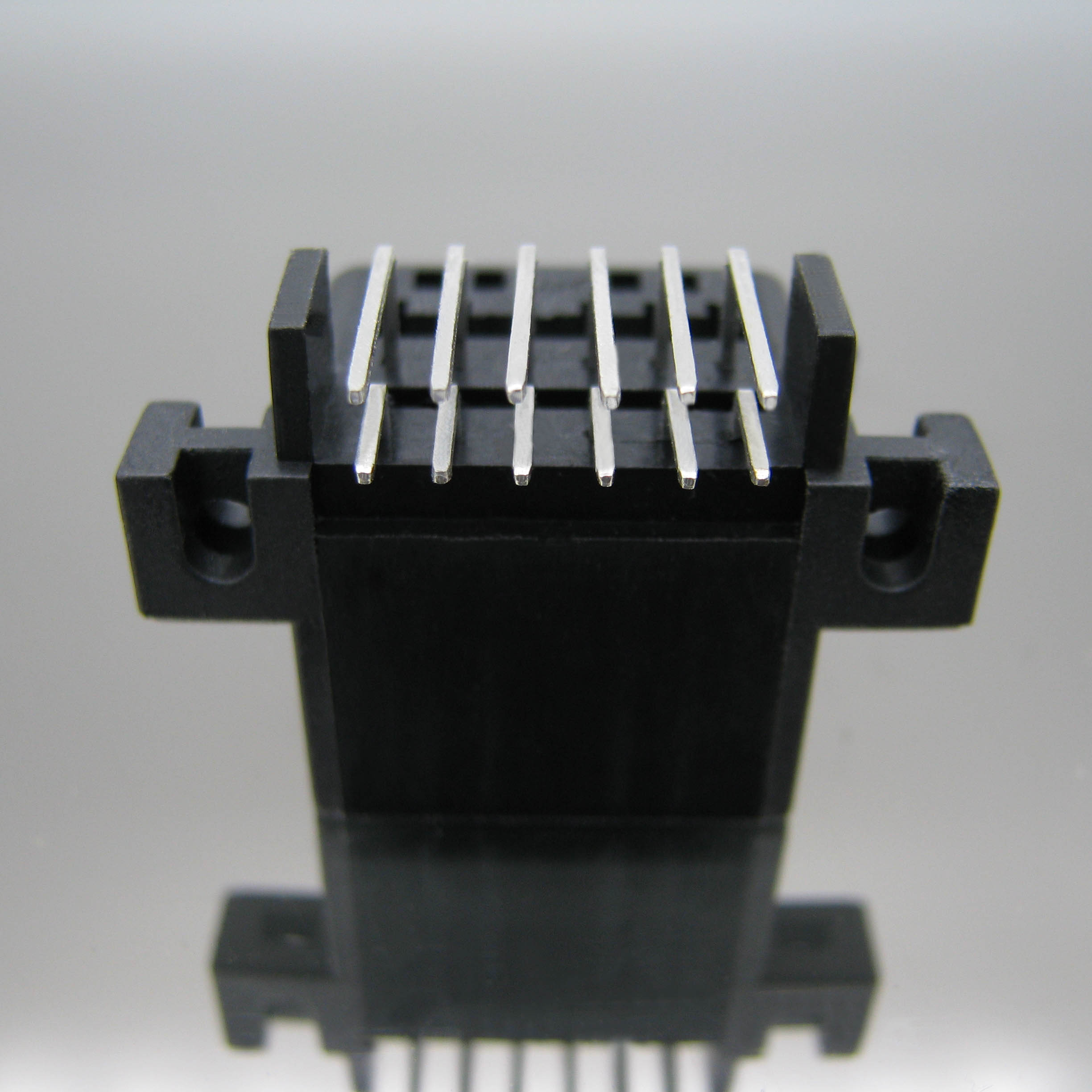 12P汽車(chē)接插件圖片/12P汽車(chē)接插件樣板圖 (3)