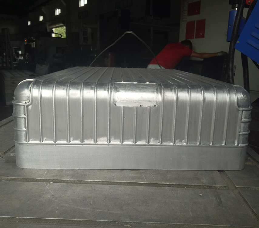 模具制造 厚板吸塑模 箱包模具圖片/模具制造 厚板吸塑模 箱包模具樣板圖 (2)