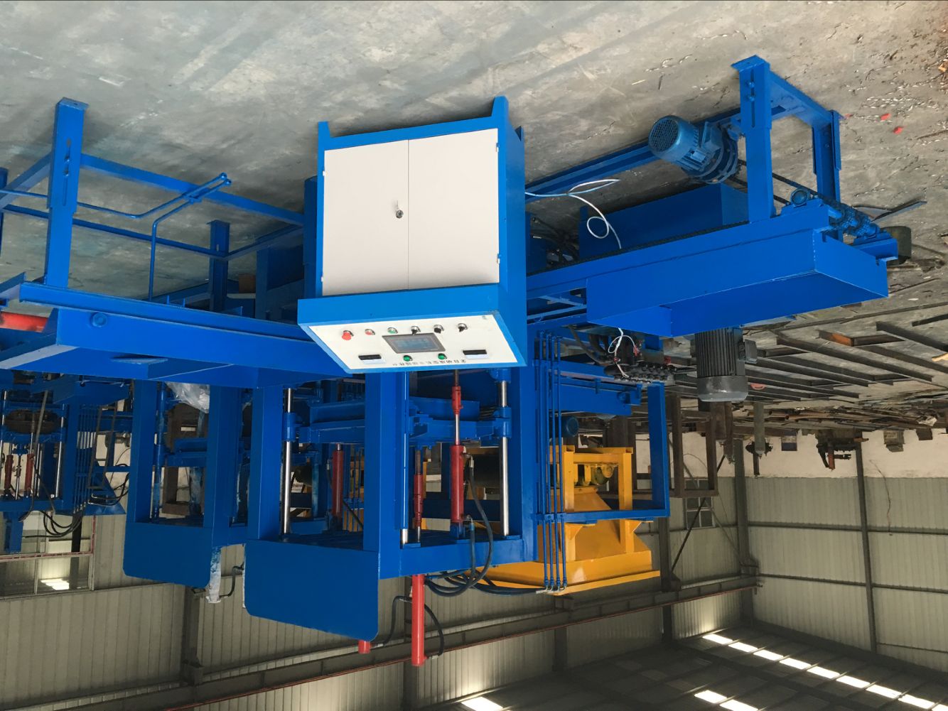 鄭州弘來機(jī)械設(shè)備有限公司銷售透水圖片/鄭州弘來機(jī)械設(shè)備有限公司銷售透水樣板圖 (3)