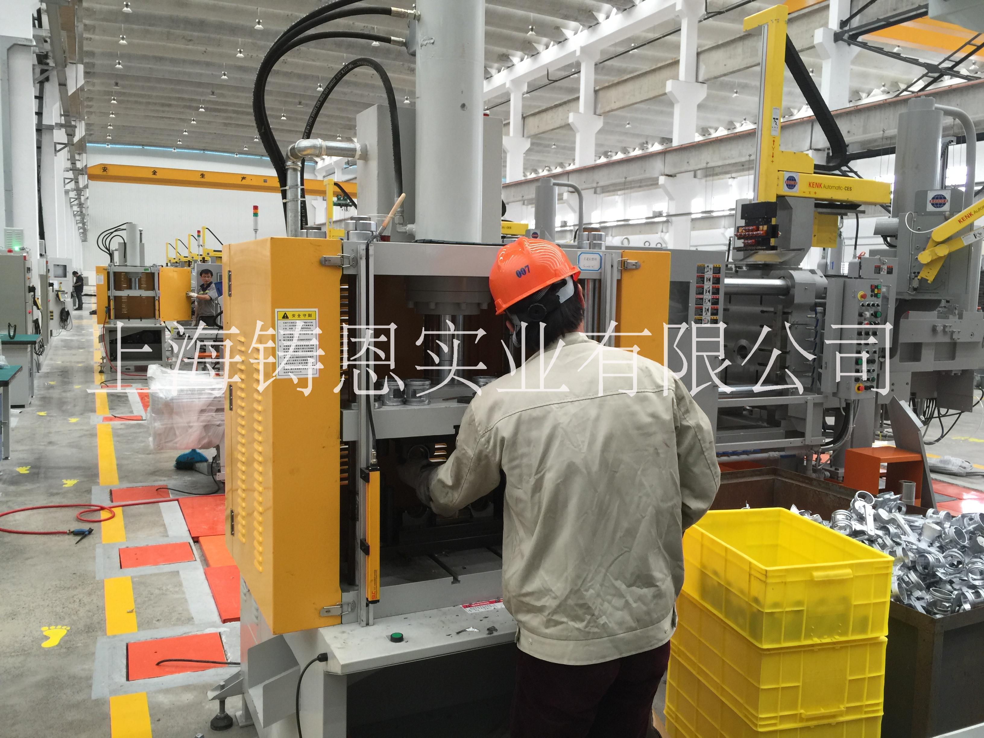 供應(yīng)上海40T四柱油壓機 40噸圖片