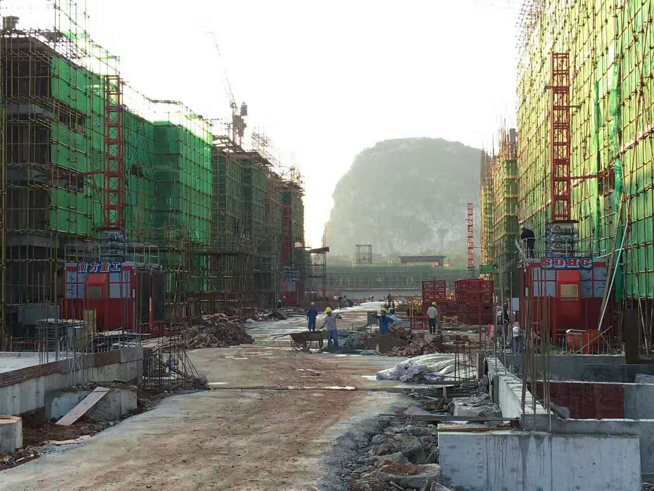 200施工升降機圖片/200施工升降機樣板圖 (4)