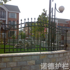 廠家直銷小區(qū)工廠鋅鋼鐵藝護(hù)欄 熱鍍鋅鋼圍墻護(hù)欄 鐵藝欄桿批發(fā)