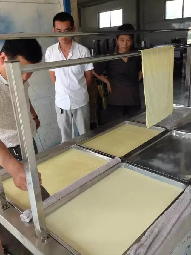 豆油皮機(jī)圖片