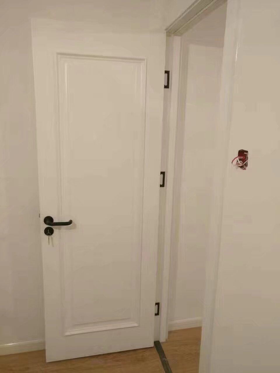 天津推拉門批發(fā)商圖片