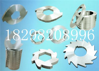 廠家直銷撕碎機(jī)*耐磨破碎機(jī)*