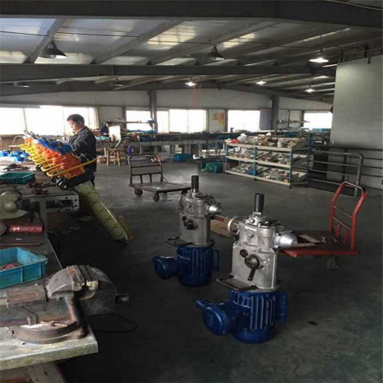 氣動支腿式幫錨桿鉆機圖片