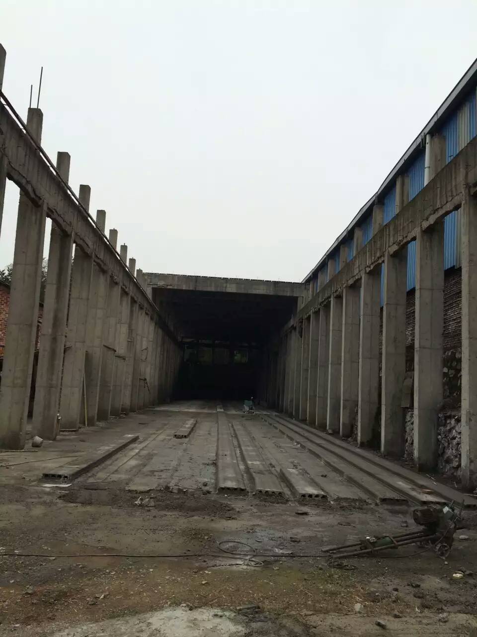 預(yù)應(yīng)力空心板圖片/預(yù)應(yīng)力空心板樣板圖 (1)