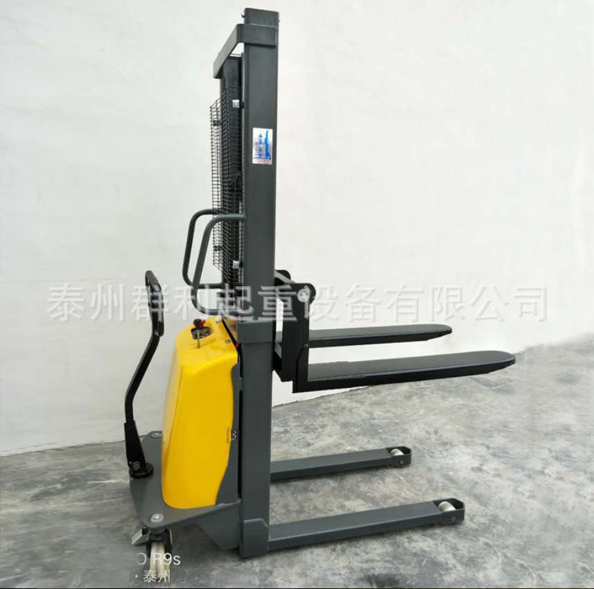 江蘇CTD半電動(dòng)堆高車廠家價(jià)格圖片/江蘇CTD半電動(dòng)堆高車廠家價(jià)格樣板圖 (1)