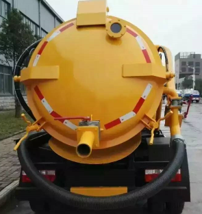 吸污車/10立方吸污車圖片/吸污車/10立方吸污車樣板圖 (4)
