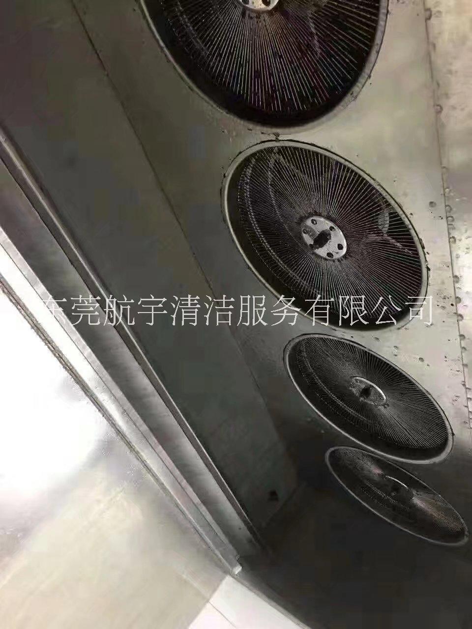 东莞空调清洗公司 东莞专业空调清洗服务电话 东莞空调维修与清洗 东莞空调维修与清洗服务 东莞专业空调清洗服务公司